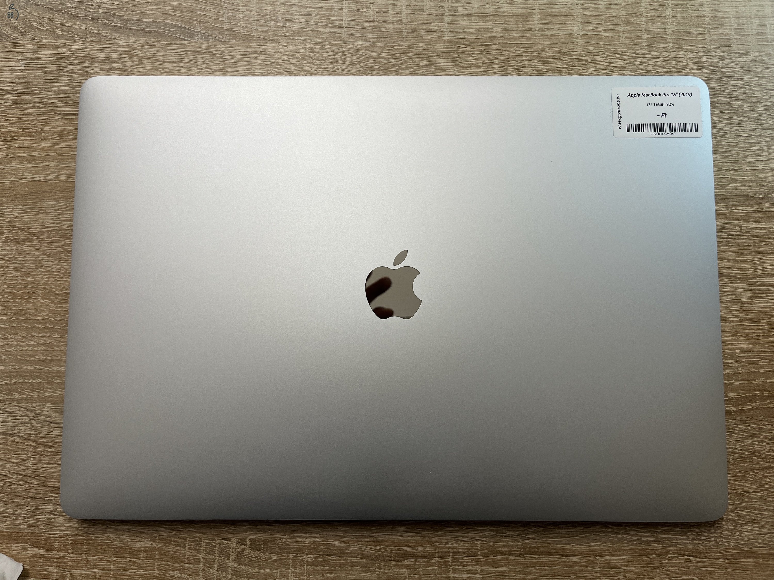 MacBook Pro 16