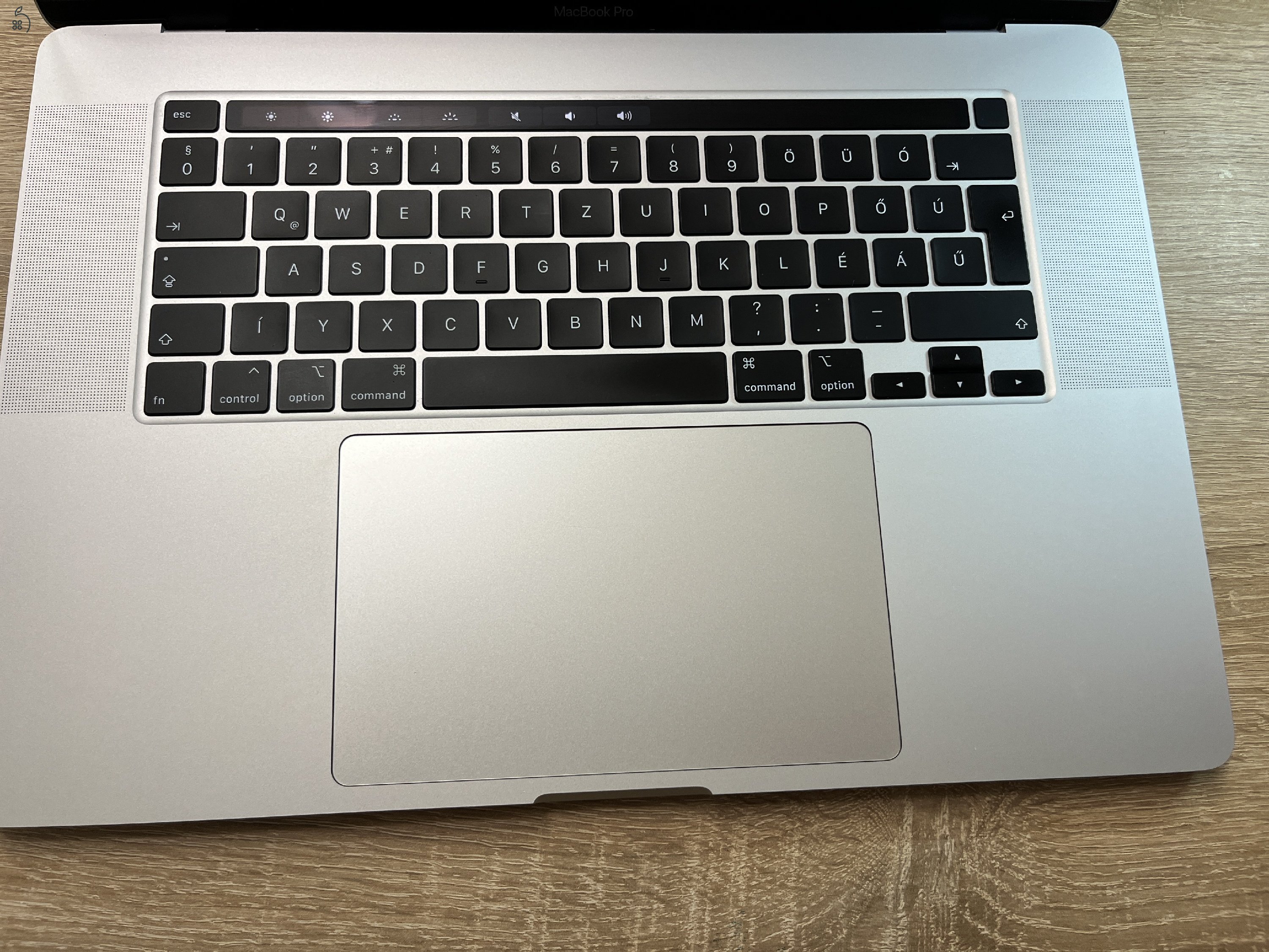 MacBook Pro 16