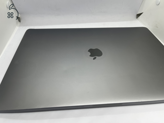 MacBook Pro 15.4