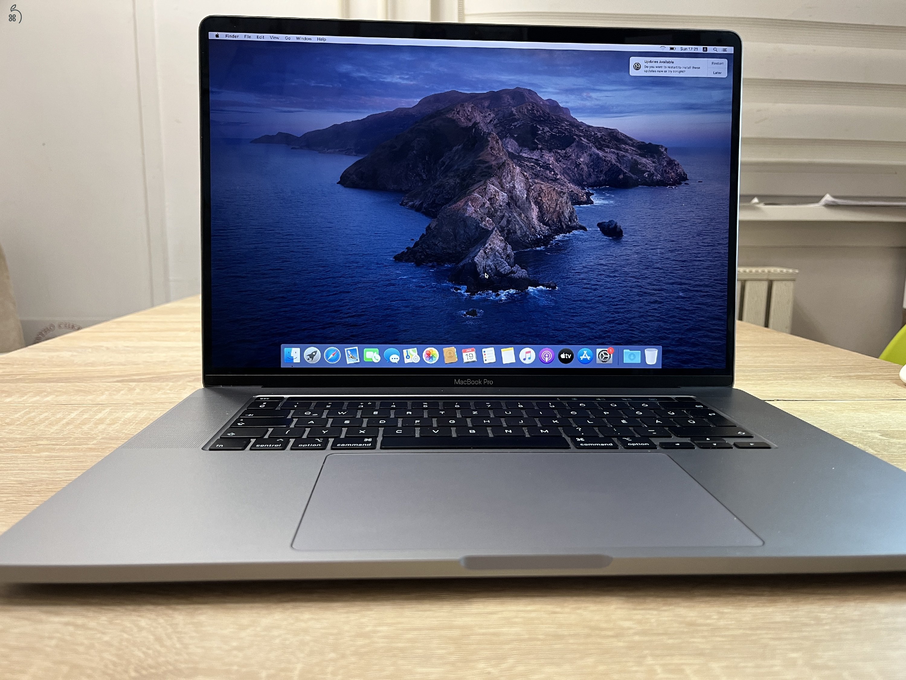 MacBook Pro 16