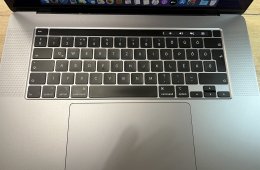 MacBook Pro 16