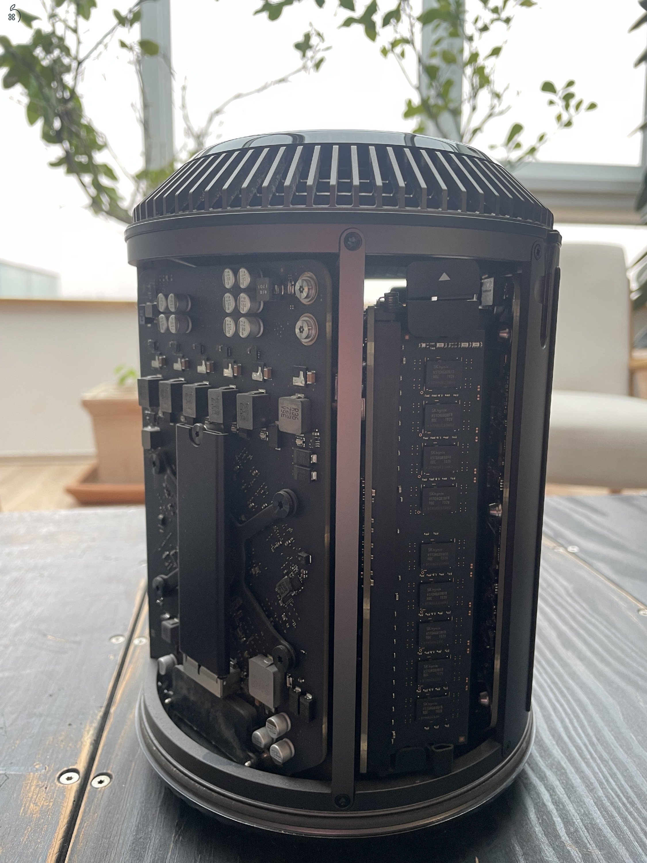 Mac Pro 6.1 (late 2013)