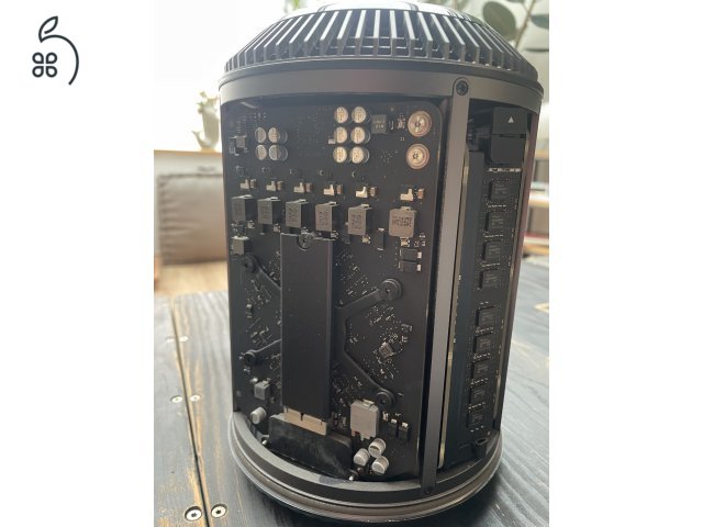 Mac Pro 6.1 (late 2013)