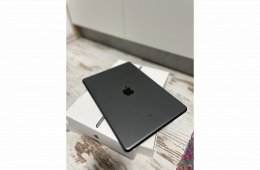 iPad 8 generácio 32GB