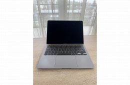 Macbook Air 13 2020, 256 GB, Szép állapot