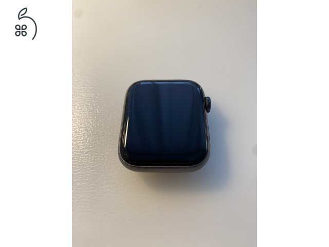 Apple Watch SE 2020 (44mm)