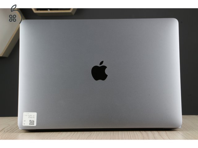 Újszerű Apple MacBook Pro 13