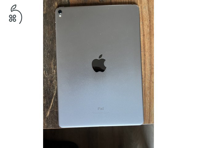 Apple iPad Pro 9,7