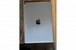 Apple iPad Pro 9,7