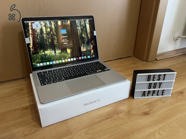 2020 MacBook Air M1 / 8GB / 256GB SSD / Magyar / Silver / 99% Aksi / Új Kijelzővel / Eladó ! ! !