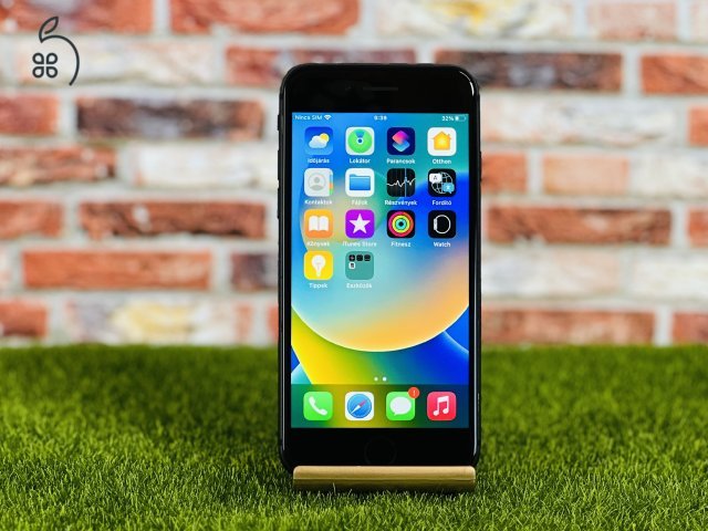 Apple Felújított Renewd iPhone 8 64 GB Space Gray szép állapotú - 24 HÓ GARANCIA - 066