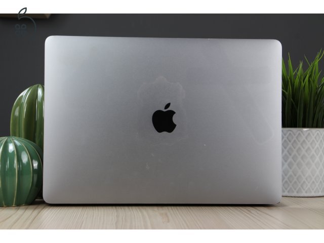 Apple Macbook Pro 13