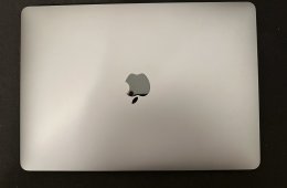 2020 MacBook Air M1 / 8GB / 256GB SSD