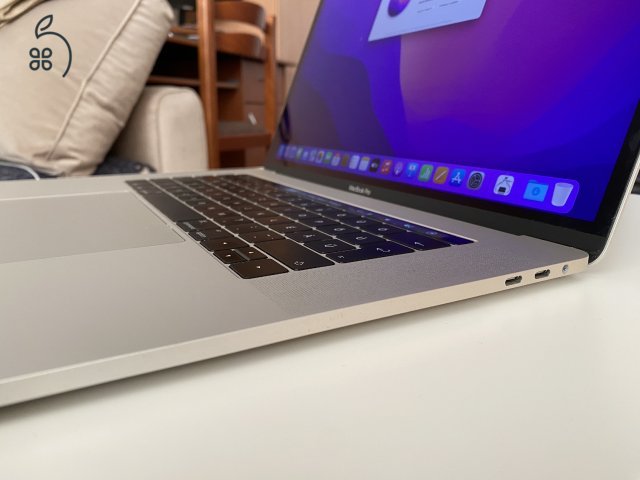 MacBook Pro 15