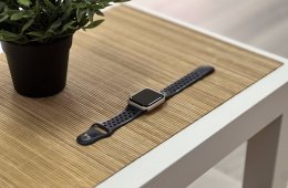 Hibátlan Apple Watch SE2 Starlight CEL 40MM 2 ÉV Garanciával Számlával Aksi 99%