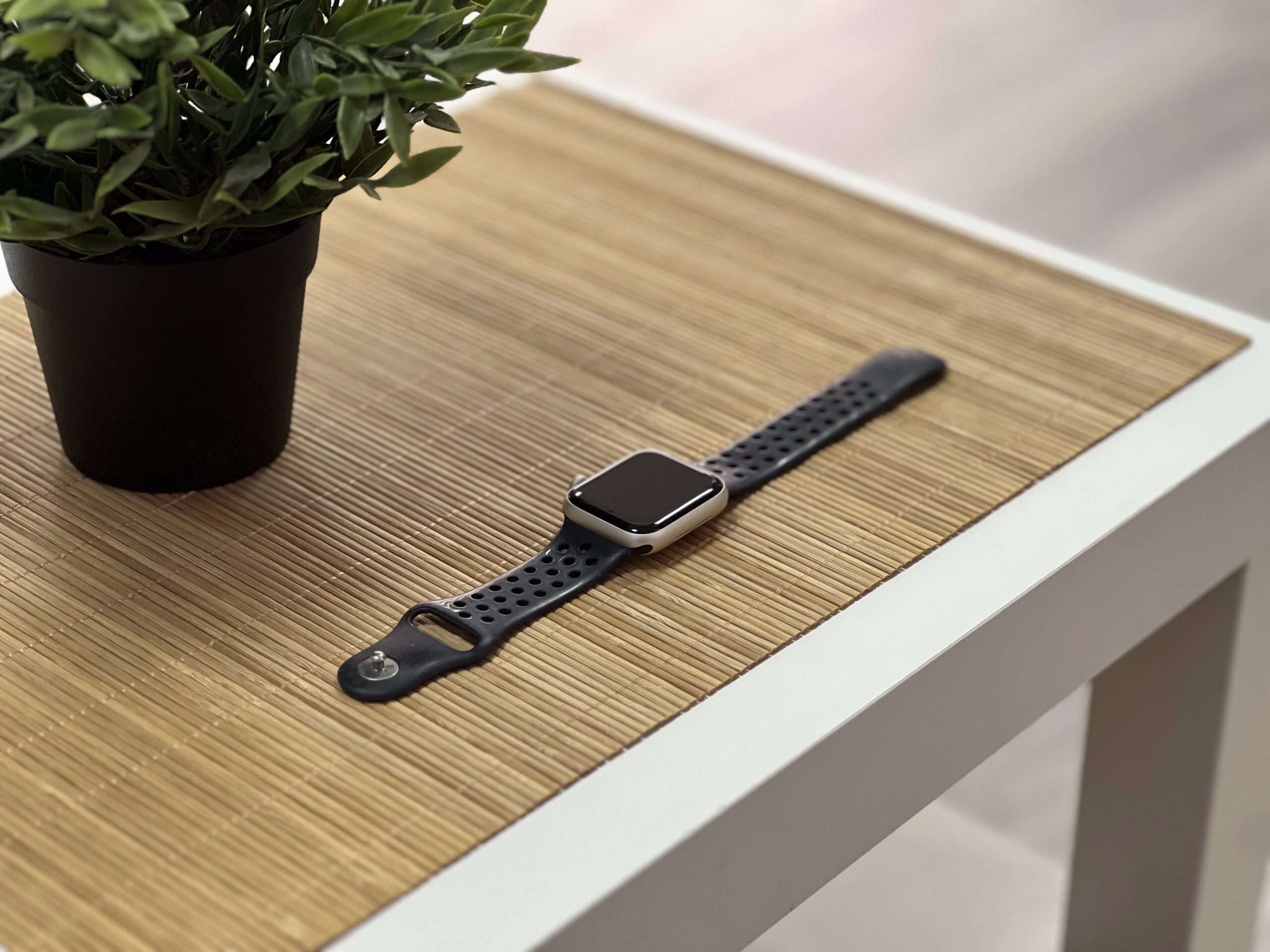 Hibátlan Apple Watch SE2 Starlight CEL 40MM 2 ÉV Garanciával Számlával Aksi 99%