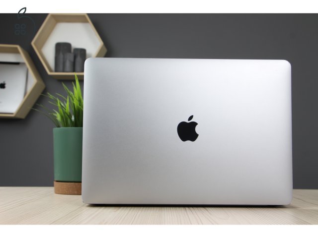 Apple Macbook Pro 13