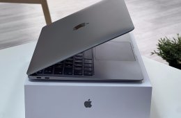 MacBook Air 2020 13 M1 256GB 2 ÉV Garanciával Számlával Aksi 91%