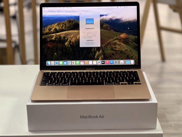 Hibátlan MacBook Air 2020 13 256GB 2 ÉV Garanciával Számlával