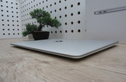 Apple Macbook Air 13 M1 - 2020 - Használt, karcmentes