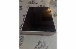 Eladó Apple IPad Pro 12.9 (5.Gen)  Wi-Fi 256 GB