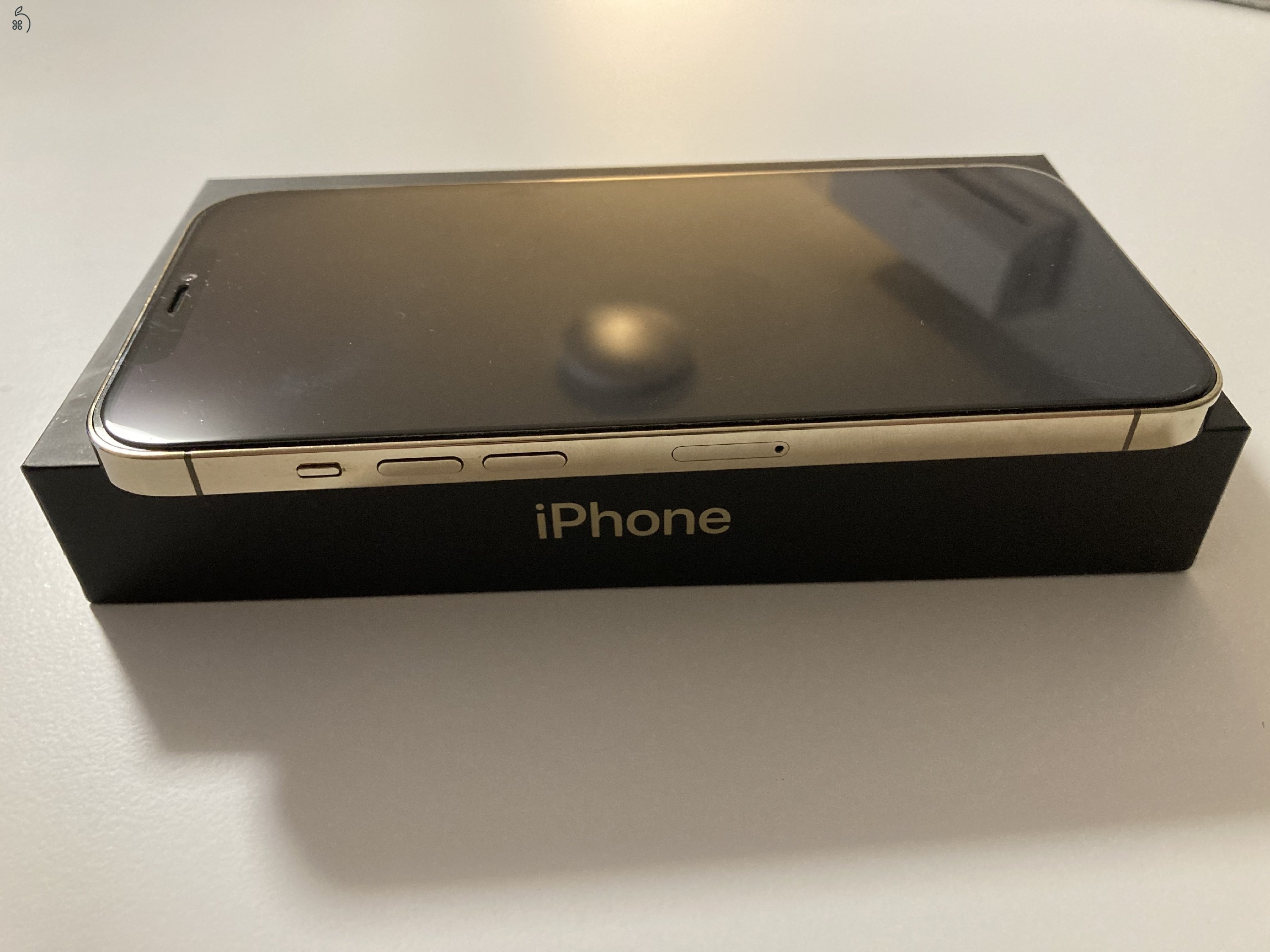 iPhone 12 Pro Max 128 GB, arany