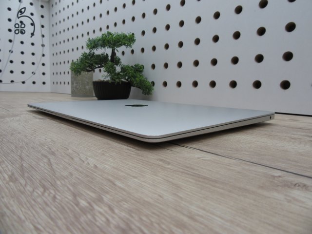 Apple Macbook Air M1 - 2020 - Használt, megkímélt