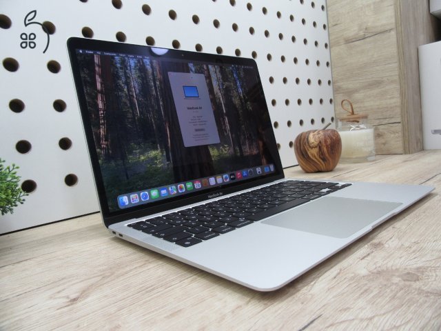 Apple Macbook Air M1 - 2020 - Használt, megkímélt