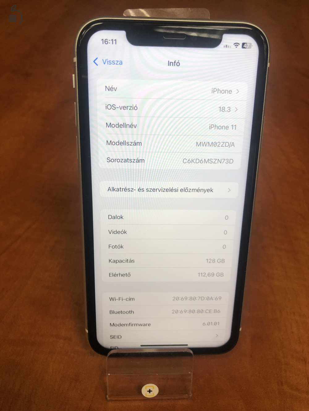 Apple iPhone 11 - 128 GB - fehér