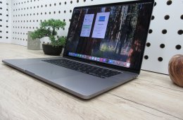 Apple Retina Macbook Pro 16 Touchbar - 2019 - Használt, megkímélt