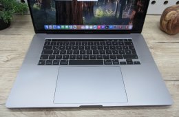 Apple Retina Macbook Pro 16 Touchbar - 2019 - Használt, megkímélt