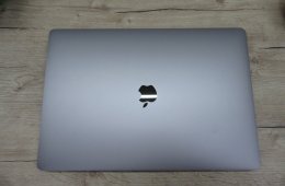 Apple Retina Macbook Pro 16 Touchbar - 2019 - Használt, megkímélt