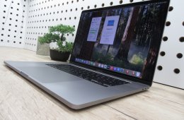  Apple Retina Macbook Pro 16 Touchbar - 2019 - Használt, megkímélt 