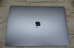  Apple Retina Macbook Pro 16 Touchbar - 2019 - Használt, megkímélt 