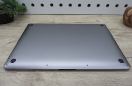  Apple Retina Macbook Pro 16 Touchbar - 2019 - Használt, megkímélt 