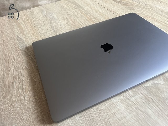 Apple Macbook Pro 16