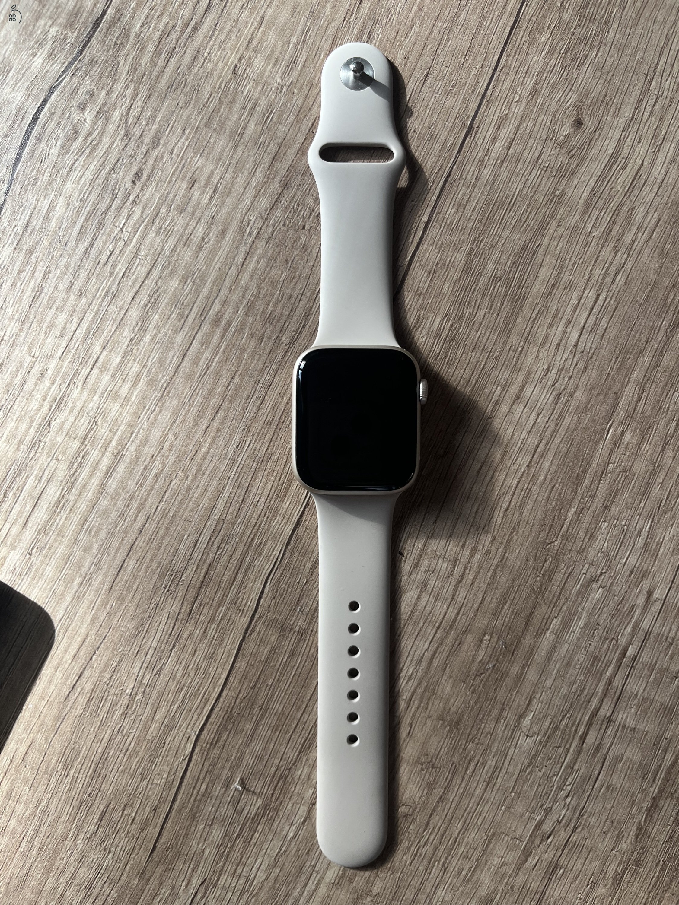 Apple Watch SE (2022) - starlight