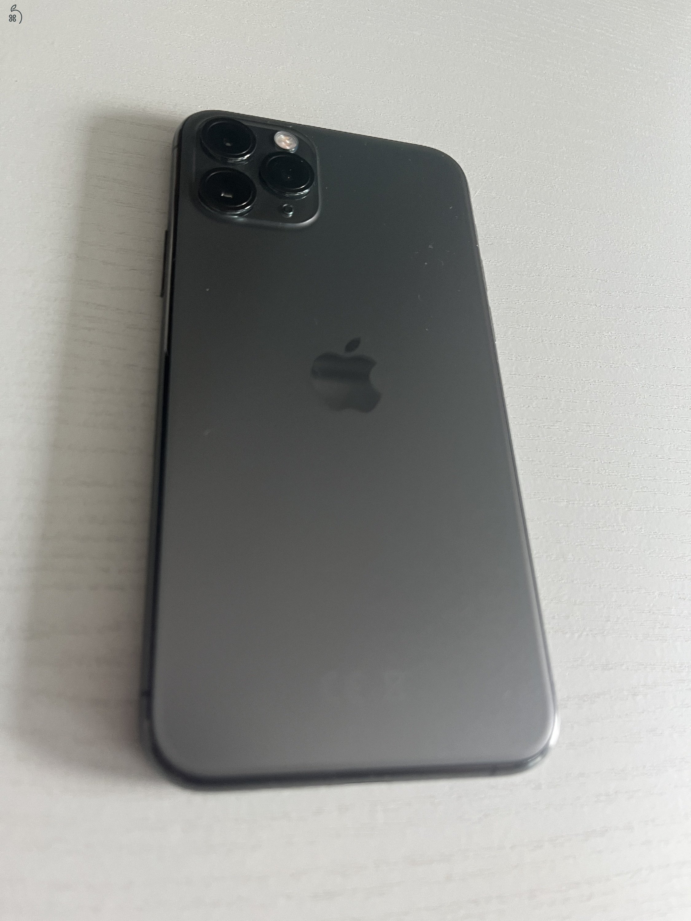 iPhone 11 Pro 64GB, űrszürke, makulátlan állapot, független, bontatlan kiegészitőkkel