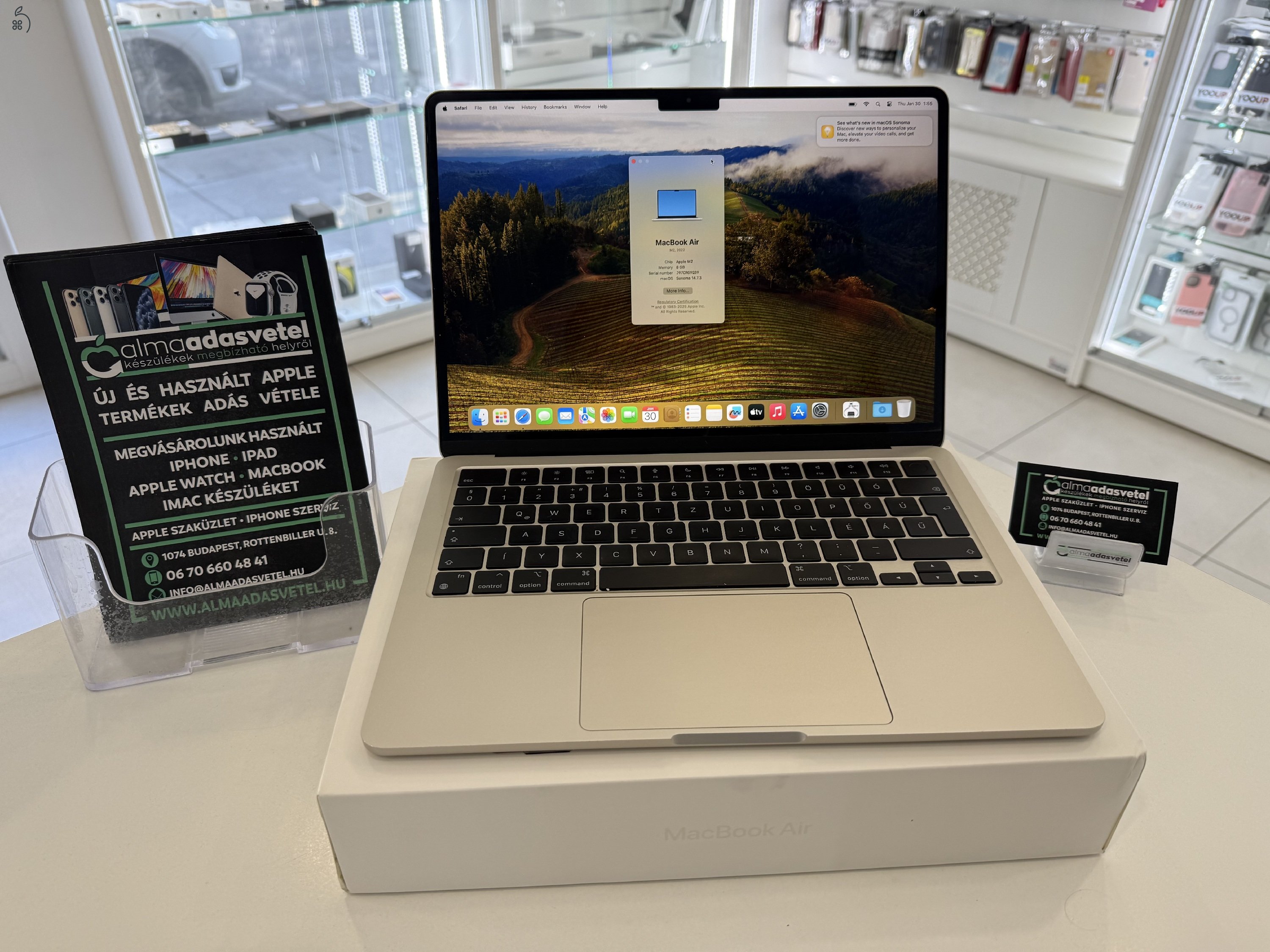 MacBook Air M2 Megkímélt 8GB/256ssd/1-3 hónap gar./Akku 85%/Magyar Bill./p4011/