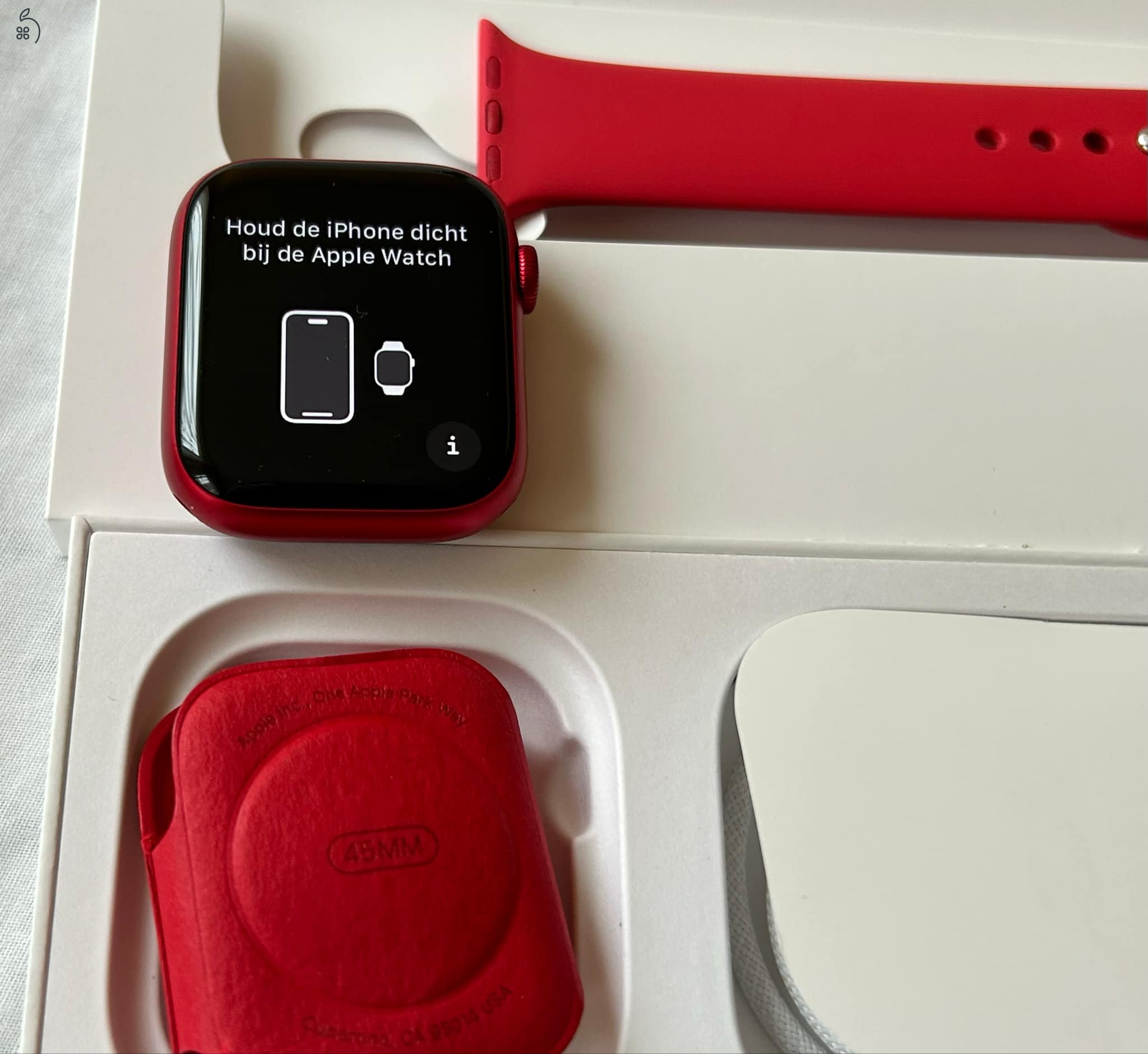 Apple Watch S9  ESIM 45mm Red ML