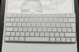 Apple Magic Keyboard (magyar)