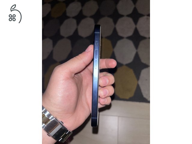 Iphone 15 pro Blue Titanium