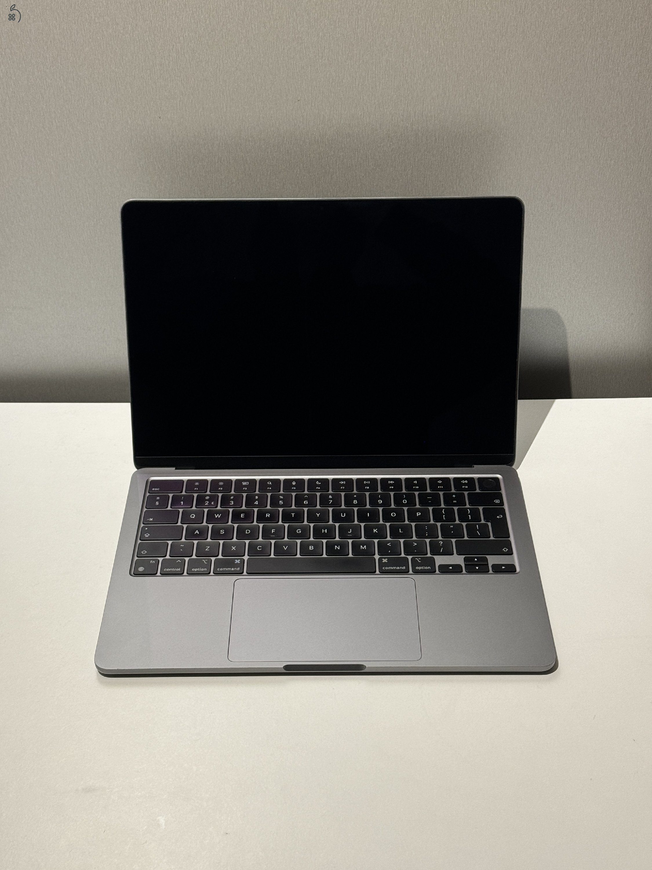 Macbook Air M2 2023