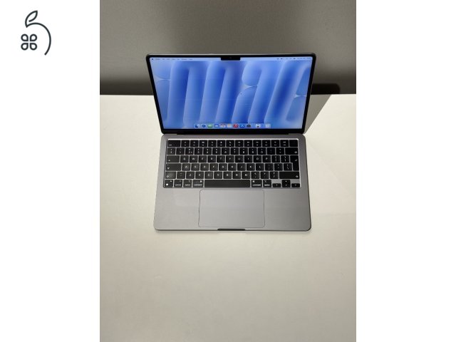 Macbook Air M2 2023