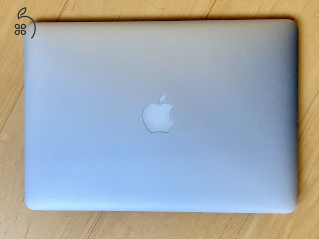 Tökéletes állapotú MacBook Air 13 (2017) 256 Gb tárhely 100% akksi