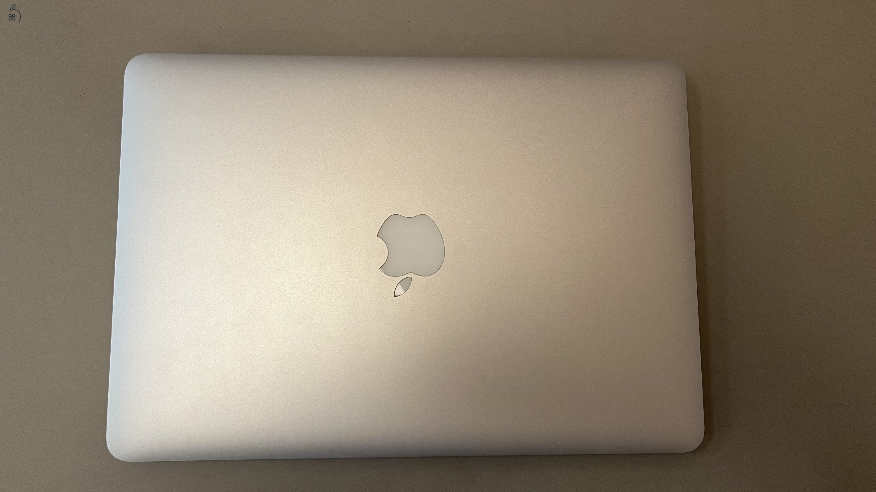 Apple MacBook Air 13” 2017 i5 8gb / 128 gb