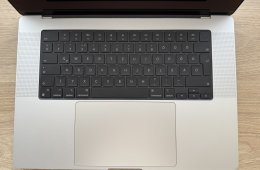 MacBook Pro 16