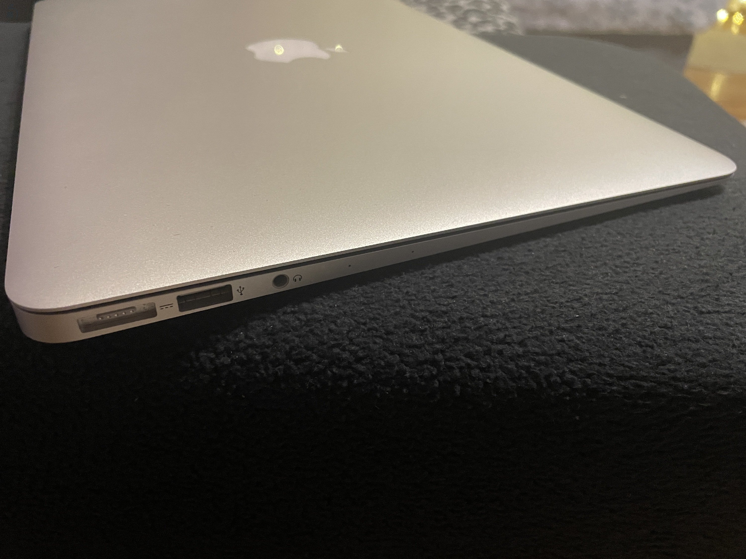 Apple Macbook Air 13