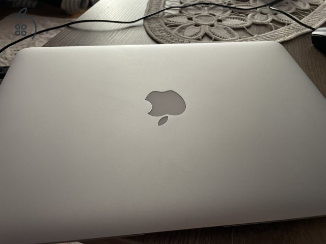 Apple Macbook Air 13