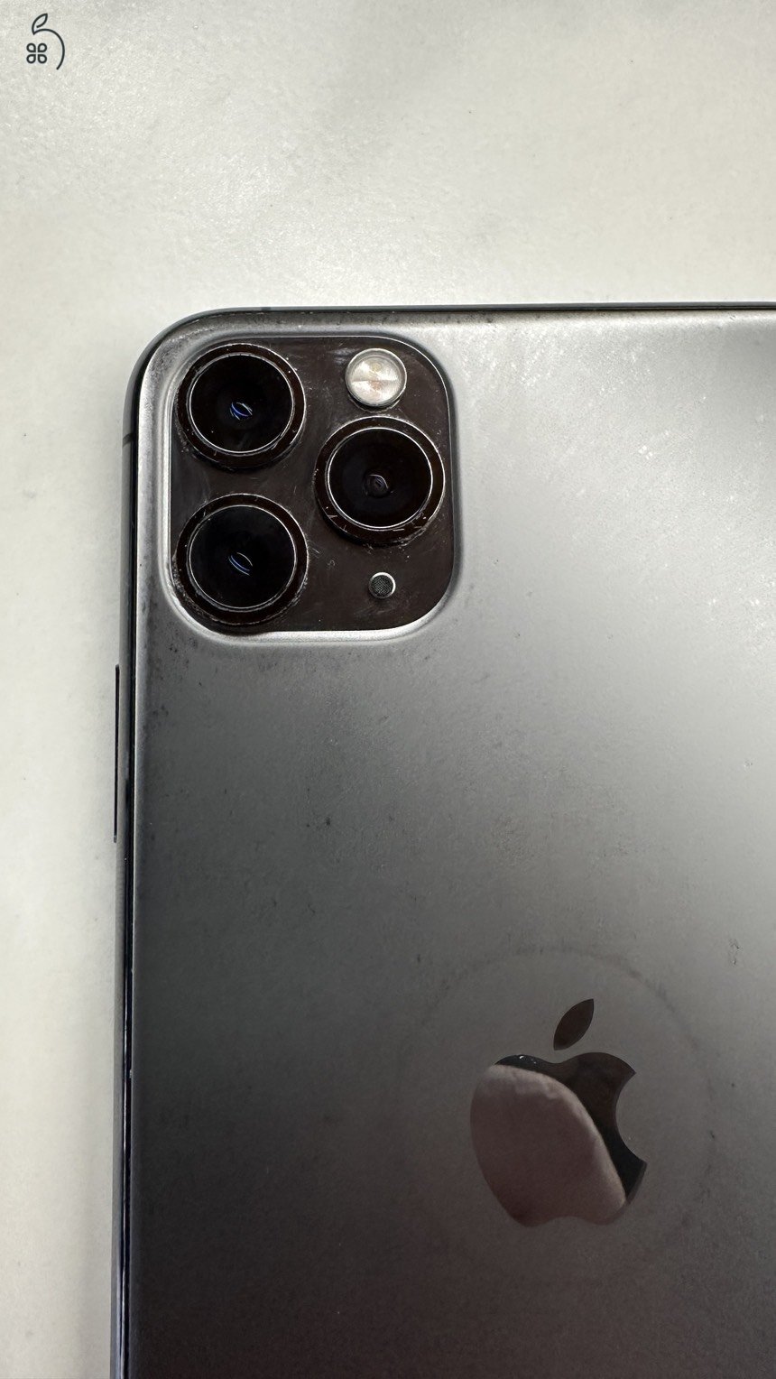 iPhone 11 Pro Max 256GB - szép, megkímélt állapotú használt telefon